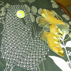 Cute floral summer/spring pants